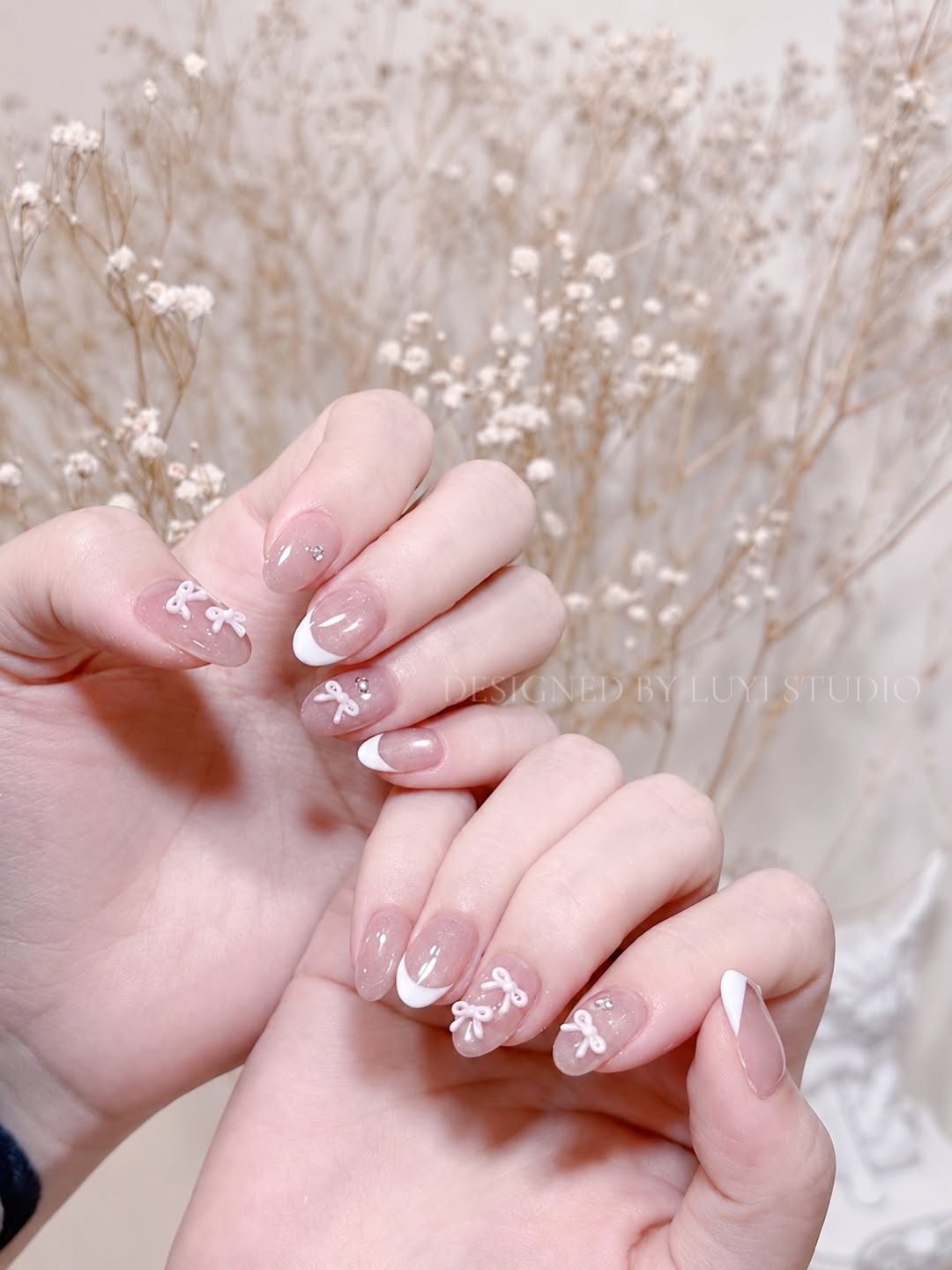 🎀🎀🎀 預約詢問+官方Line：@961ztqih 𝒜𝓇𝓉 𝒷𝓎 𝐿𝓊𝓎𝒾𝓃𝒶𝒾𝓁𝓈 ♥———————————————— ▫️美甲、美睫、睫毛管理 ▫️美甲全科班一對一教學 ▫️光療皆含基礎保養&建構加厚…