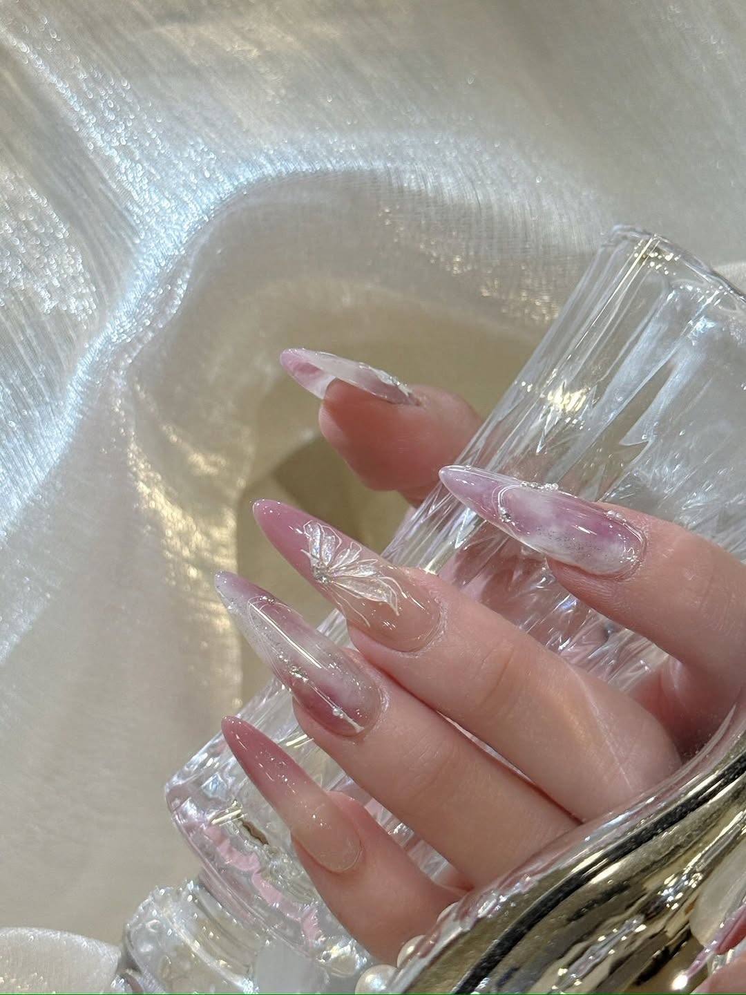 💅🏻Nail by 小U ➷ 🫧本月活動🫧 ①本月手造型優惠價 ②儲值好禮活動 ③夏日嫩白 ④全延甲7折優惠 活動詳細內容請+官方賴@xbg1443i（要加@） - 台中美甲小倩 獨家無痛凍甲修剪保養/教學 營業時間：12:00～…