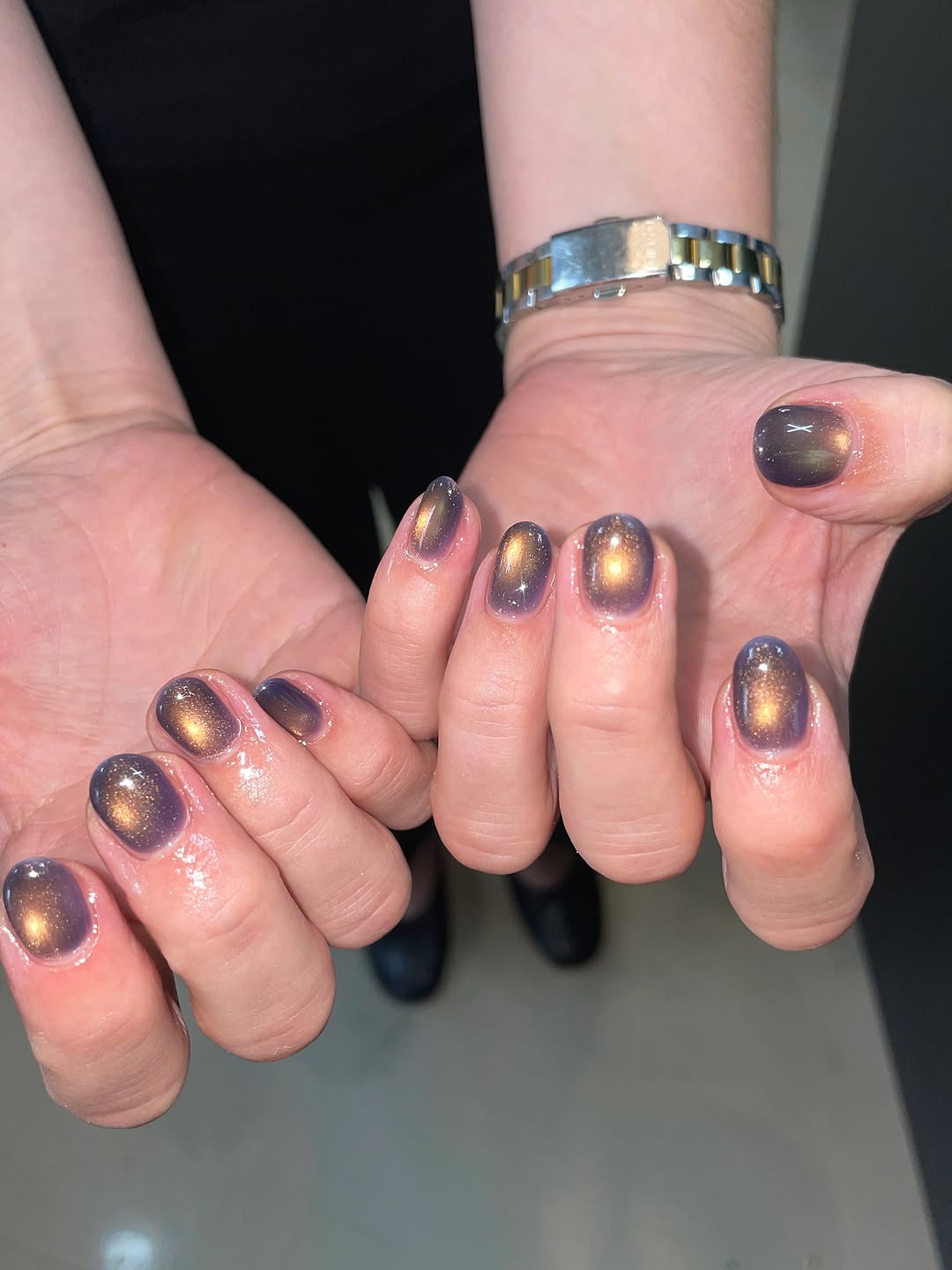 Magnet gel (cat eye) member 65,000 Designed by.지영 ✨헤이오브제는 지난 컬렉션들도 동일한 가격과 퀄리티로 상시 시술 가능합니다. *컬러 변경은 무료입니다. *위 시술금액은 회원…