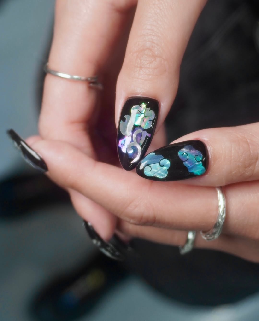 Chic in black @hanneria #unistella #ネイルサロン #ユニステラ #UnistellaSeoul #unistella_ellie_nails